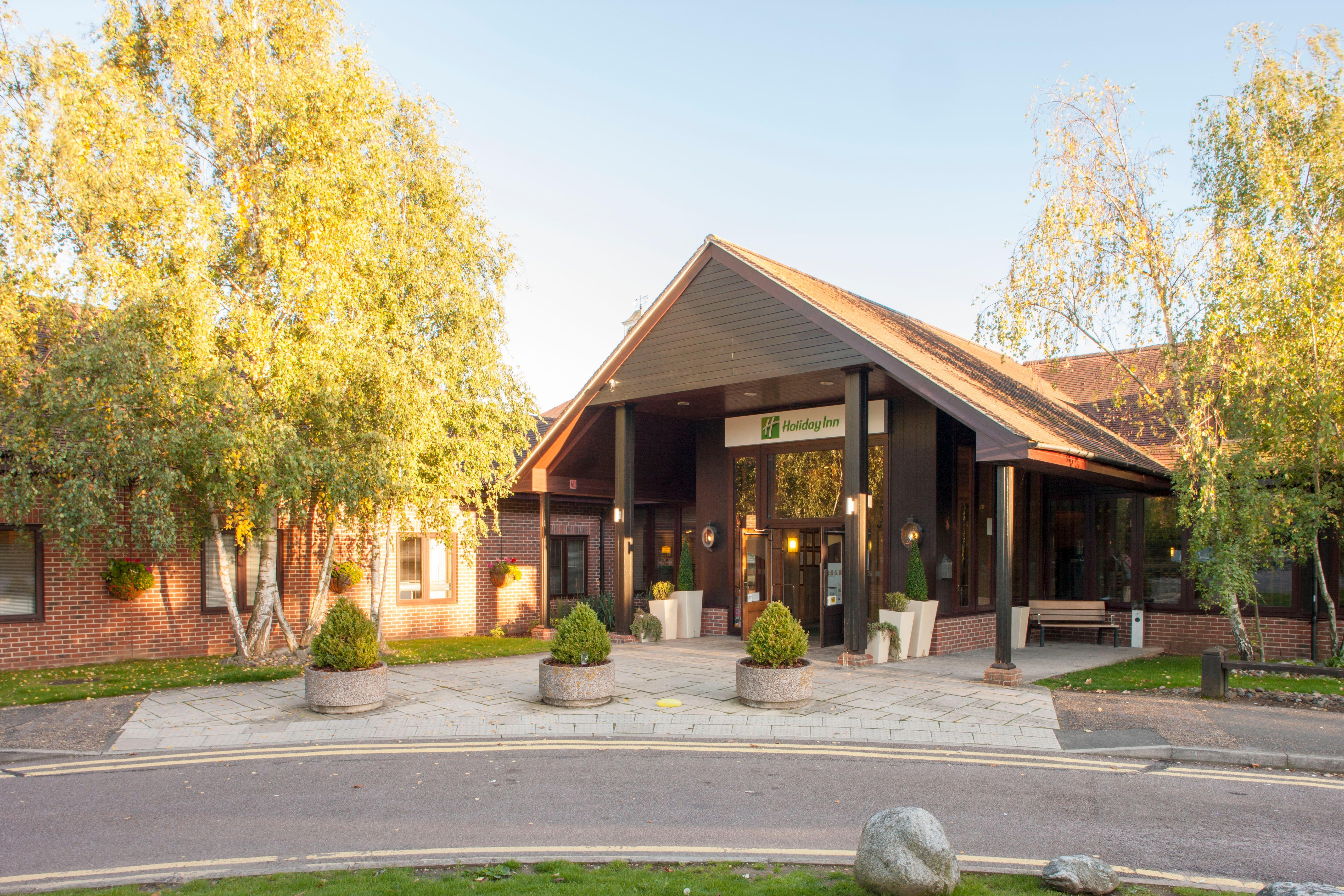 Holiday Inn Colchester By Ihg Exterior foto
